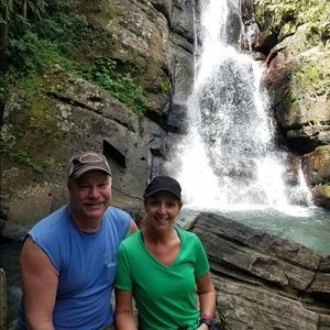 Meet your Posher, Robin